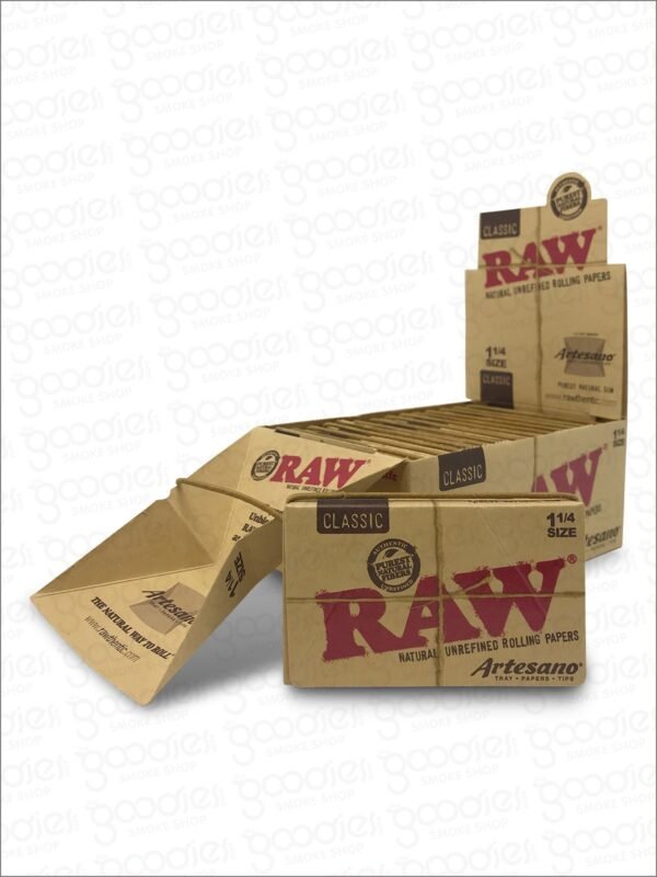 2025/09/1000191610.jpg Artesano clásico RAW
1¼